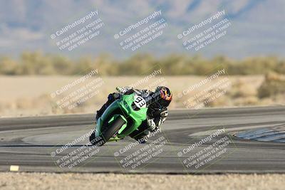 media/Dec-07-2025-CVMA (Sun) [[3e7d2de5dc]]/Race 16-Formula Middleweight/